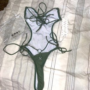 Boutine LA miss green ringer one-piece